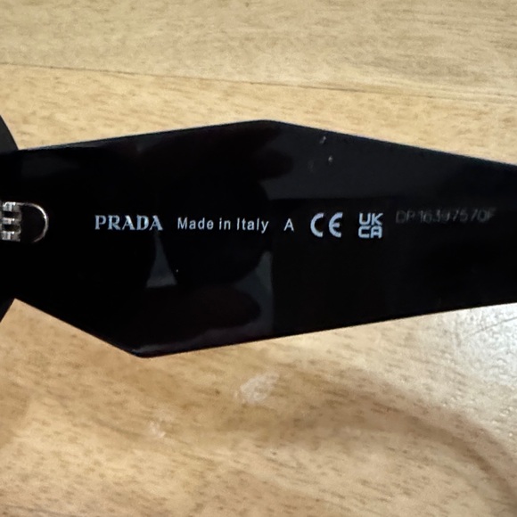 Prada PR 17WS Sunglasses - Picture 8 of 9